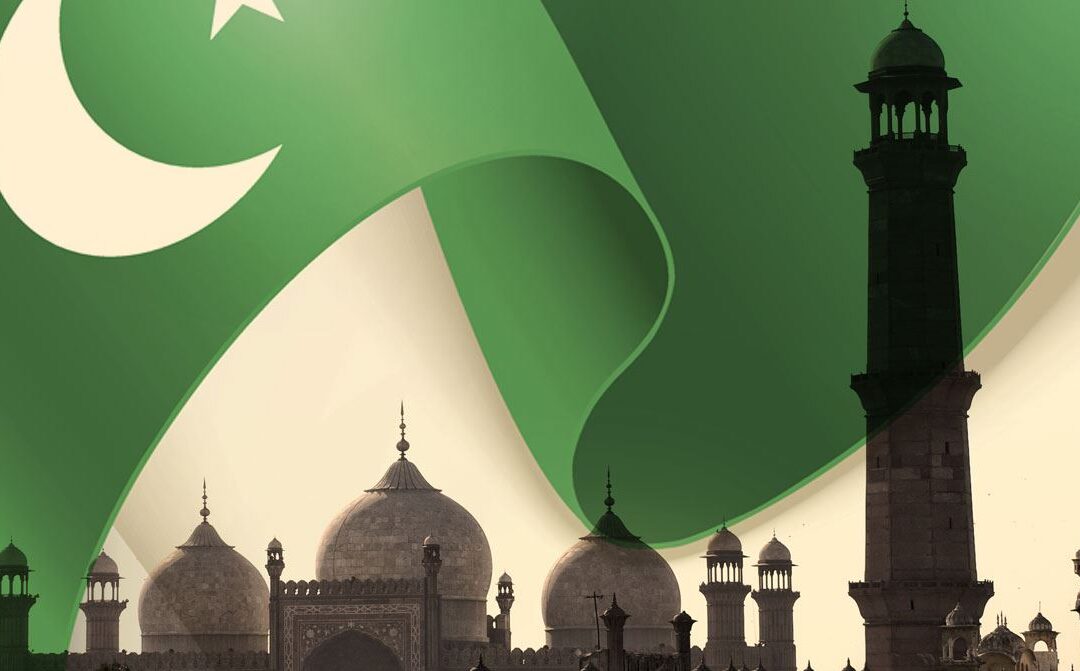 پاکستان کے حالات کیوں خراب ہیں؟ 2 اصل وجہ، نوجوان نسل کا بگاڑ اور اسکا واحد حل